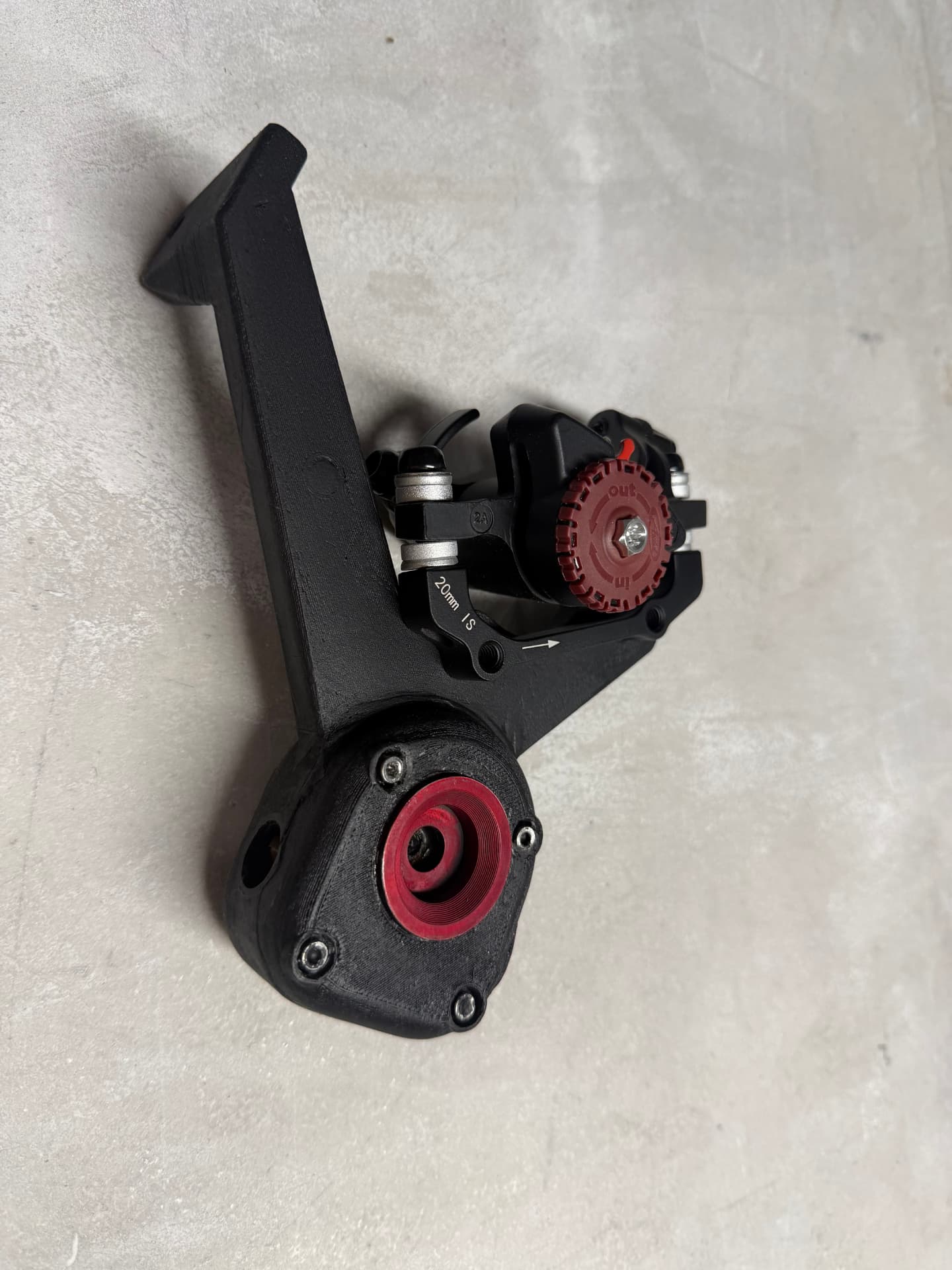 Suspension arm, caliper fitted